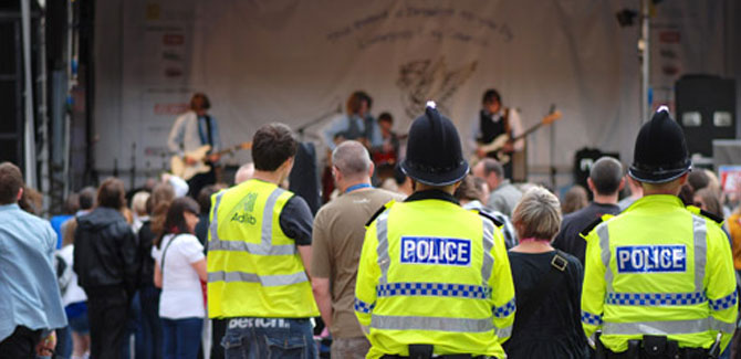 Live sound mixing – watch those bass frequencies for the neighbors